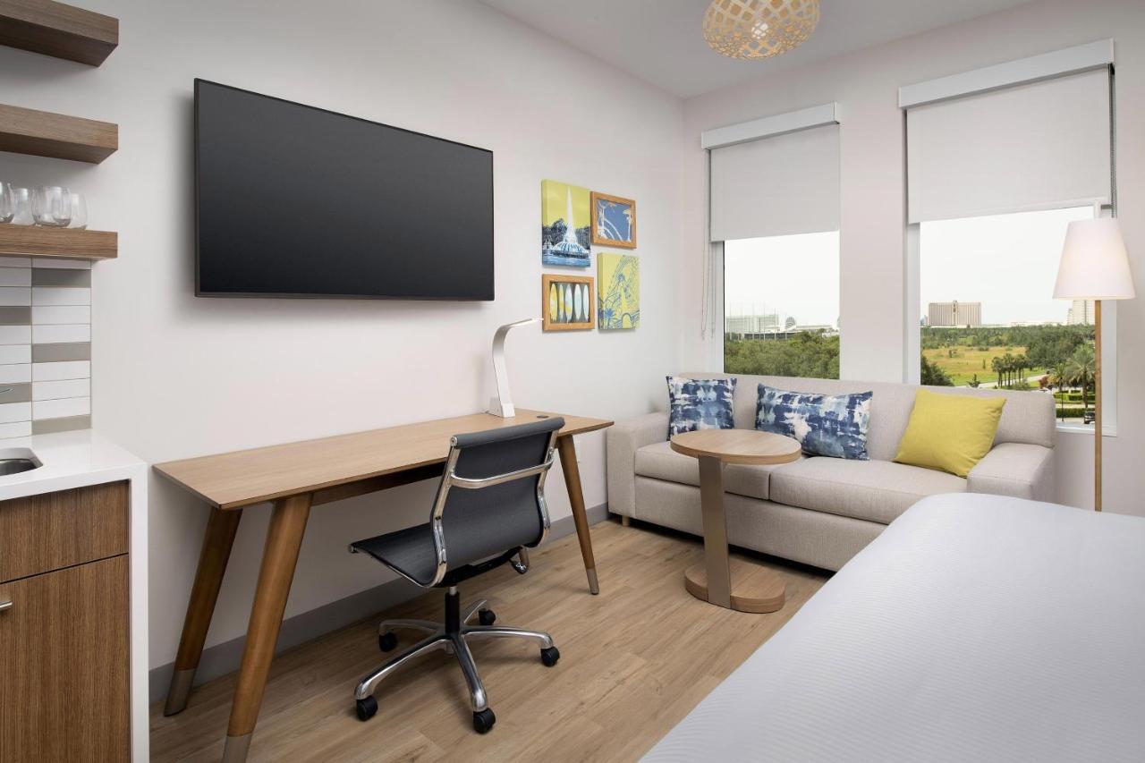 Element Orlando Universal Blvd. Williamsburg Экстерьер фото
